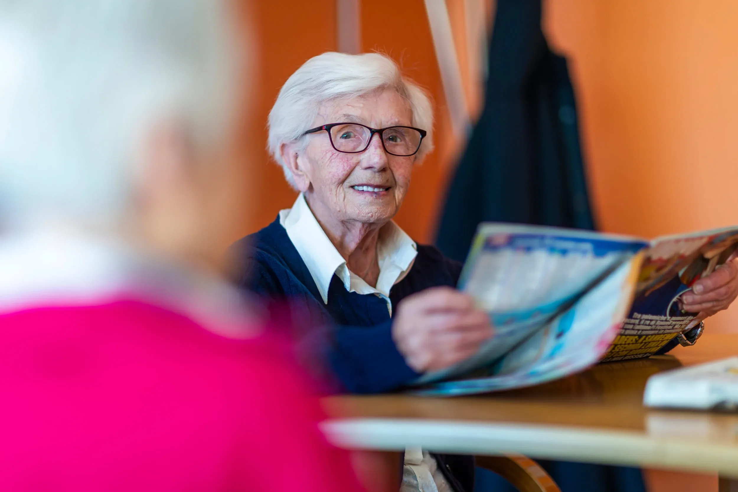 sala-da-lettura-giornale-rsa